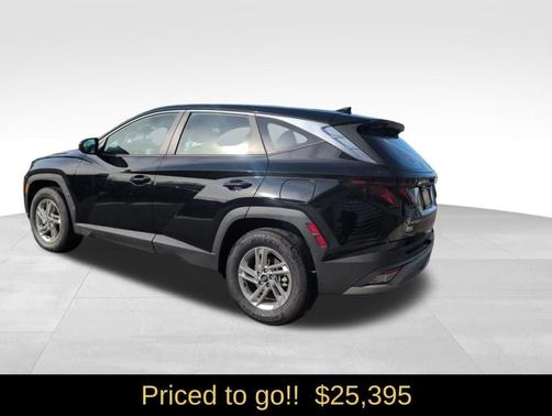 2025 Hyundai TUCSON SE