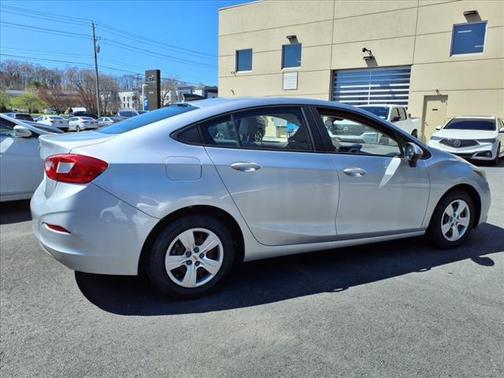 2017 Chevrolet Cruze LS