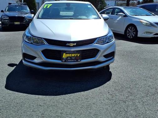 2017 Chevrolet Cruze LS
