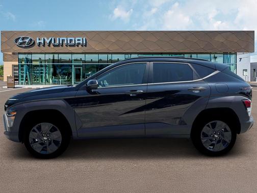 Abyss Black Pearl 2026 Hyundai KONA SEL Sport