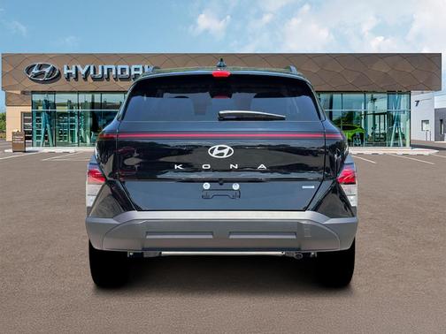 Abyss Black Pearl 2026 Hyundai KONA SEL Sport