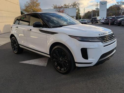 2025 Land Rover Range Rover Evoque Core S