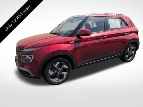 2023 Hyundai VENUE Limited