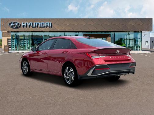 2025 Hyundai ELANTRA HEV SEL Sport