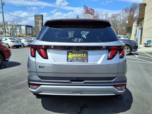 2025 Hyundai TUCSON SEL