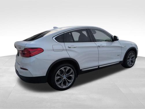 2018 BMW X4 xDrive28i