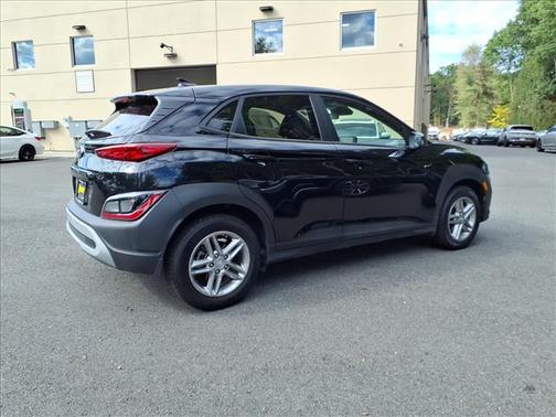 2023 Hyundai KONA SE