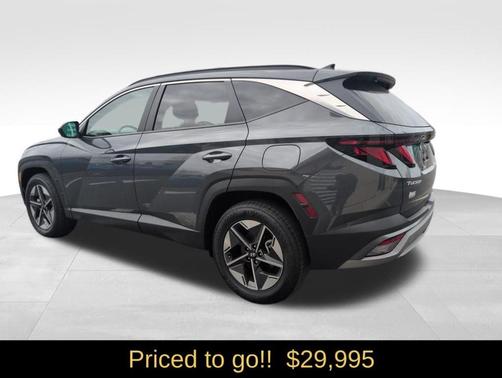 2025 Hyundai TUCSON SEL
