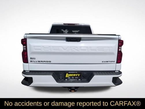 Summit White 2023 Chevrolet Silverado 1500 Custom