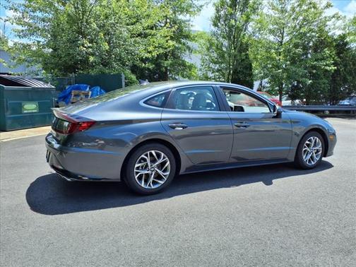 2022 Hyundai SONATA SEL