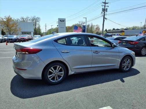 2017 Hyundai ELANTRA Value Edition