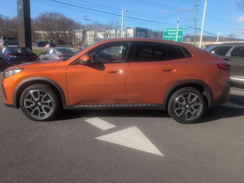 2024 BMW X2 xDrive28i