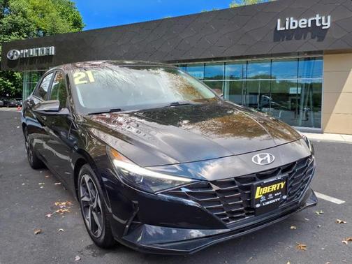 2021 Hyundai ELANTRA Limited