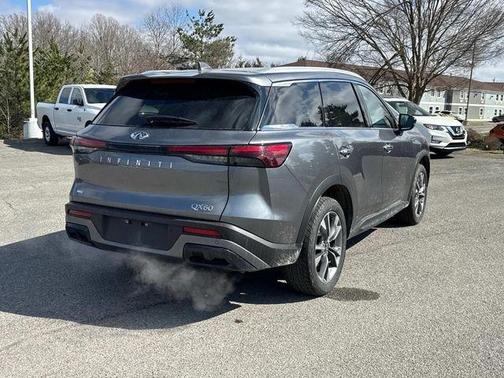 2024 INFINITI QX60 Luxe