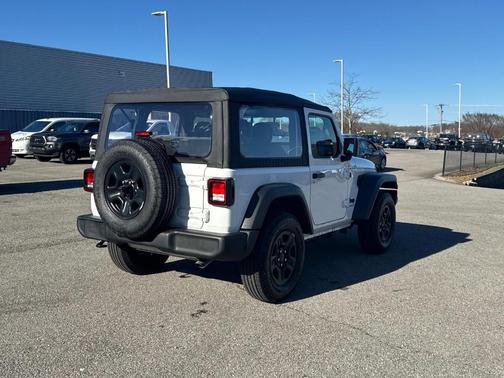 2025 Jeep Wrangler Sport