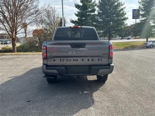 2026 Nissan Frontier SV