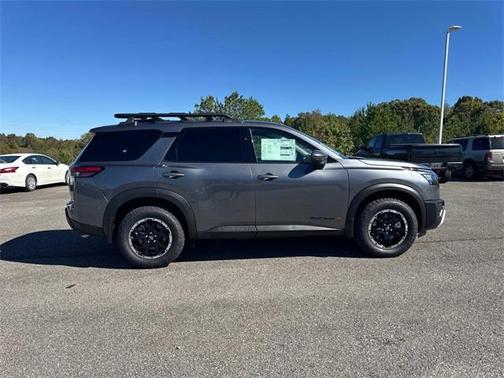 2025 Nissan Pathfinder Rock Creek