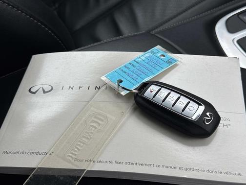 2024 INFINITI QX60 Luxe