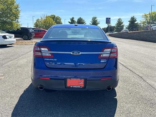 2013 Ford Taurus SEL
