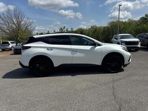 2023 Nissan Murano SV