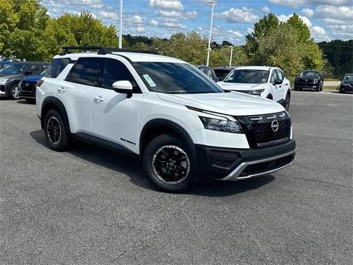 2025 Nissan Pathfinder Rock Creek