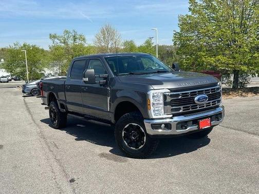2025 Ford F-350 XLT