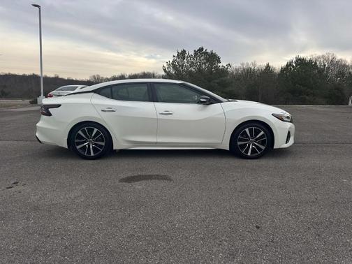 2023 Nissan Maxima 3.5 SL