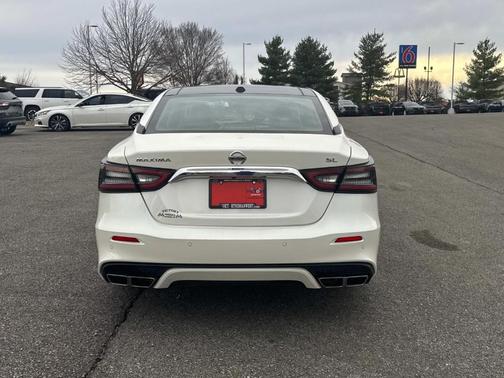 2023 Nissan Maxima 3.5 SL