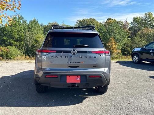 2025 Nissan Pathfinder Rock Creek