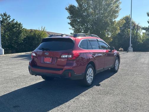 2019 Subaru Outback 2.5i Premium