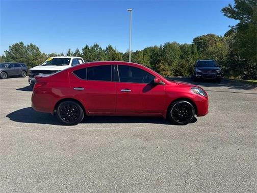 2014 Nissan Versa 1.6 SV