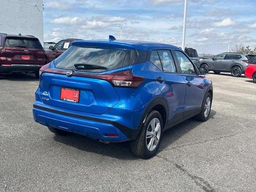 2025 Nissan Kicks Play S
