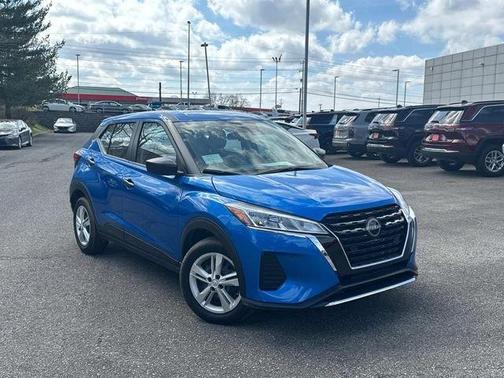 2025 Nissan Kicks Play S