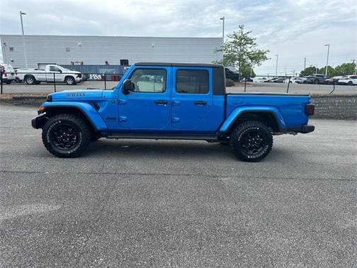 2023 Jeep Gladiator Sport