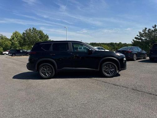 Super Black 2024 Nissan Rogue S