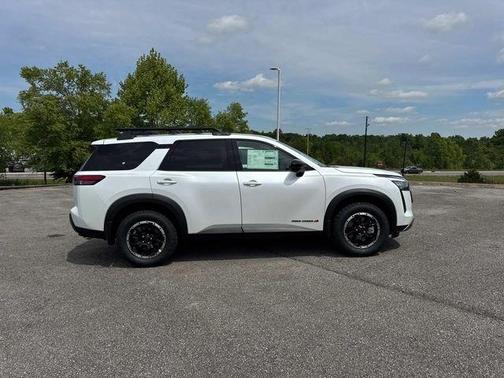 Everest White P 2026 Nissan Pathfinder Rock Creek