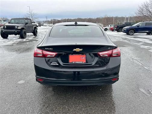 2022 Chevrolet Malibu LT