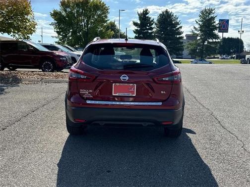 2020 Nissan Rogue Sport SL