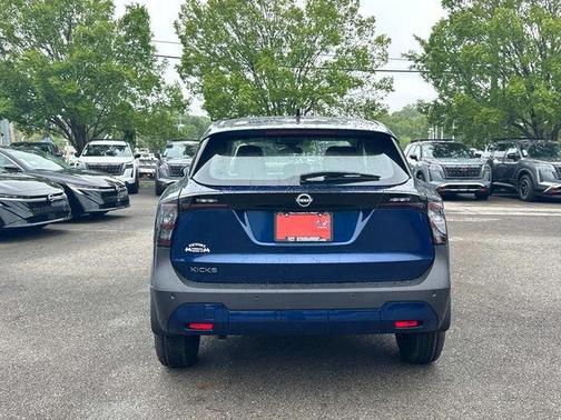 Deep Blue Pearl 2026 Nissan Kicks S