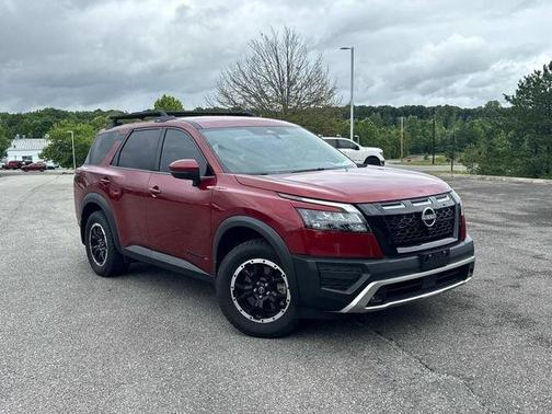 Scarlet Ember 2025 Nissan Pathfinder Rock Creek