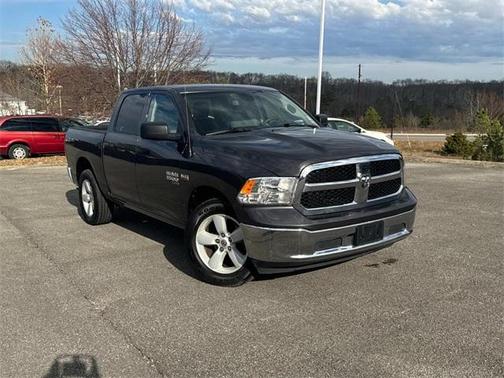 2023 RAM 1500 Classic SLT