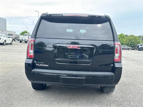 2019 GMC Yukon SLT