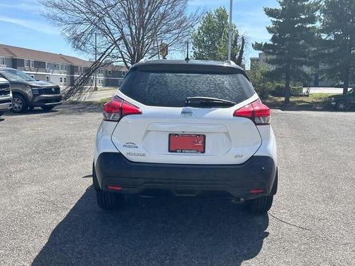 2020 Nissan Kicks SV