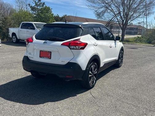 2020 Nissan Kicks SV
