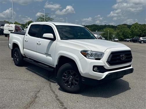 2022 Toyota Tacoma SR5