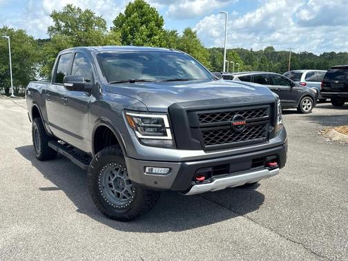 2020 Nissan Titan PRO-4X