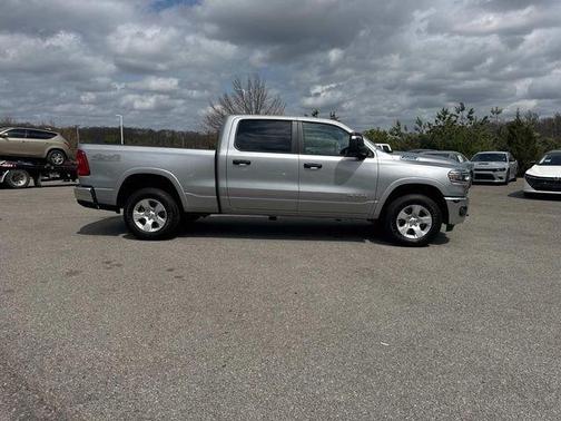 Billet Silver Metallic Clearcoat 2025 RAM 1500 Big Horn/Lone Star