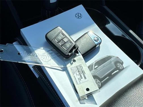 2022 Volkswagen Atlas 2.0T SE w/Technology