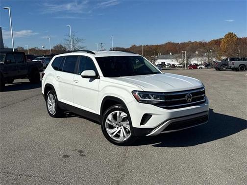 2022 Volkswagen Atlas 2.0T SE w/Technology
