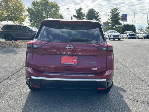 2024 Nissan Rogue Platinum